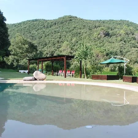 Huge Charming Manor House. Waterfall & Volcanoes * Santa Pau